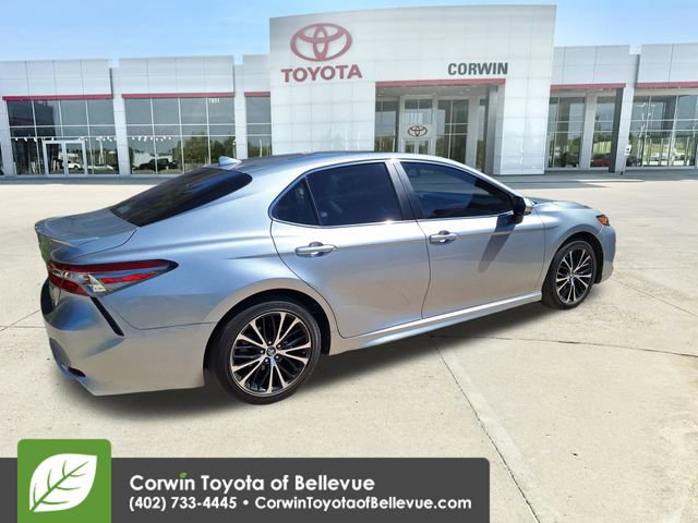 Used 2018 Toyota Camry SE w/ Audio Package FWD image 19