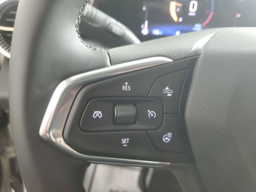 New 2026 Chevrolet Trax ACTIV w/ Driver Confidence Package FWD image 19
