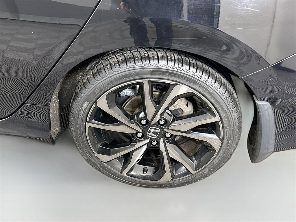 Used 2020 Honda Civic Sport image 32