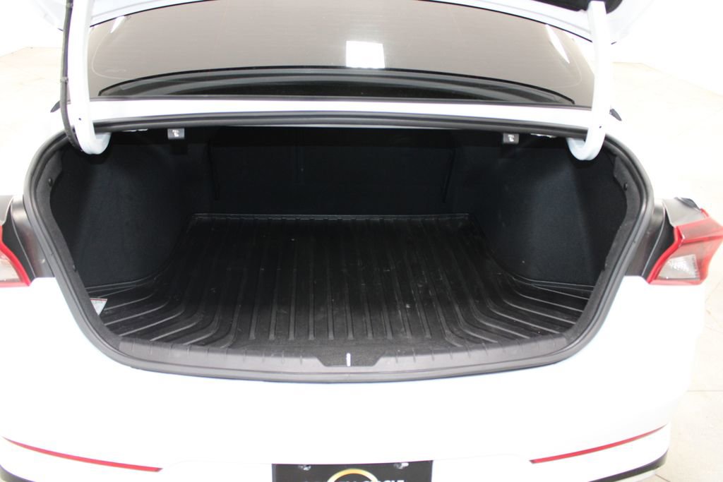 Used 2024 Kia K5 GT-Line w/ GT-Line Premium Package FWD image 14