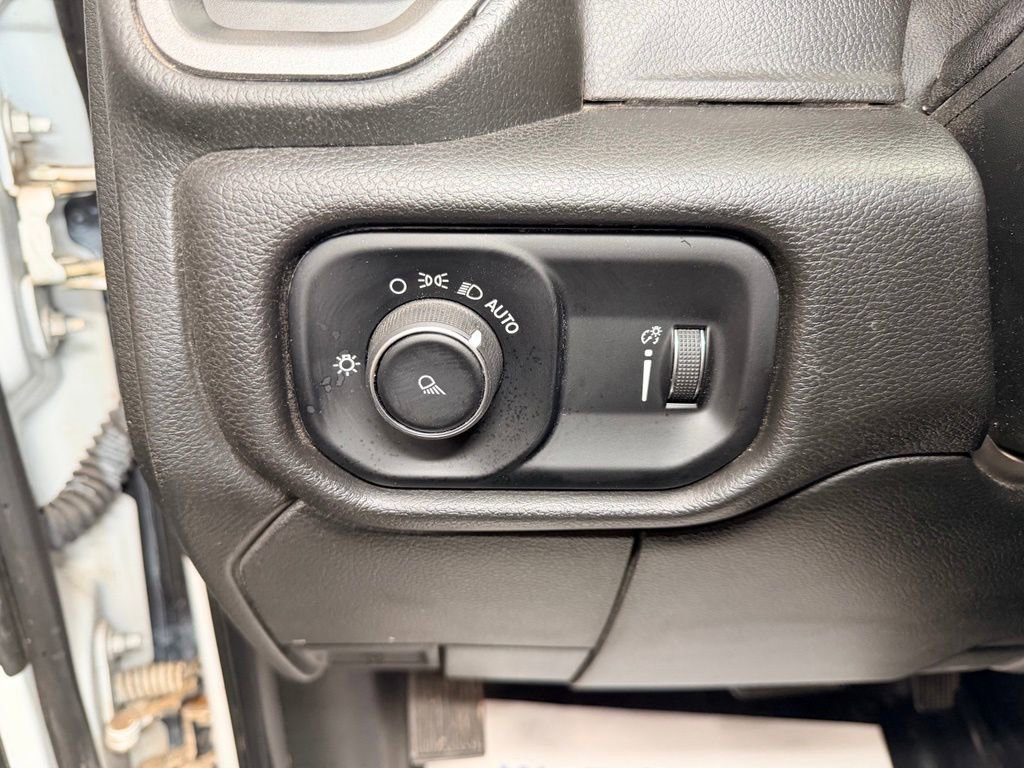 Used 2024 RAM 2500 Tradesman w/ Snow Chief Group AWD/4WD image 14