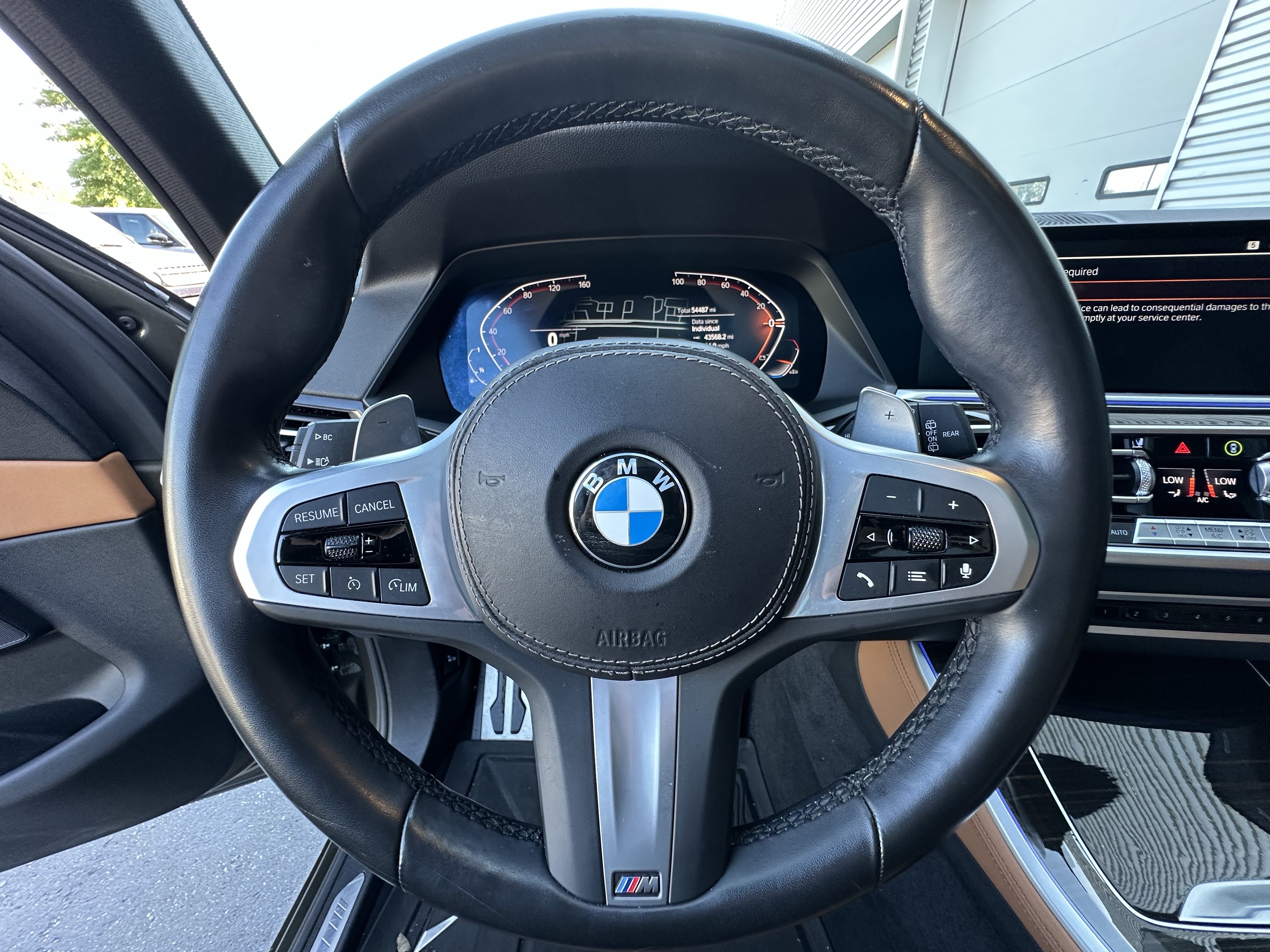 Used 2023 BMW X5 sDrive40i w/ M Sport Package RWD image 18