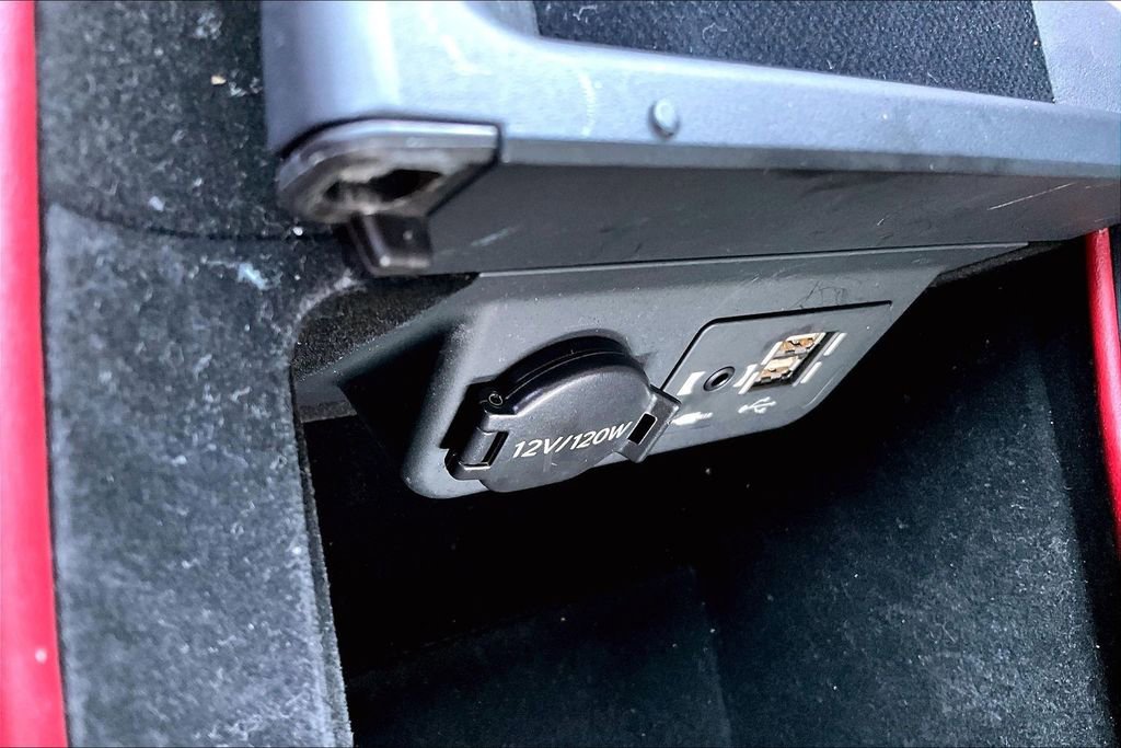 Used 2022 Lexus LS 500 F Sport w/ Accessory Package (Z2) image 16