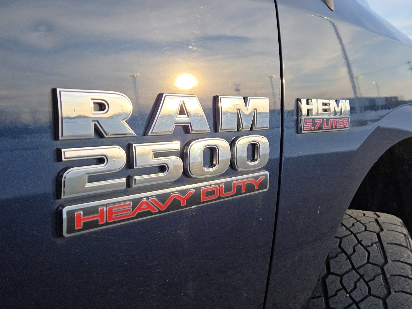 Used 2014 RAM 2500 Tradesman w/ Chrome Appearance Group image 6