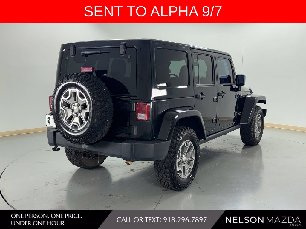 Used 2014 Jeep Wrangler Unlimited Rubicon w/ Connectivity Group AWD/4WD image 6