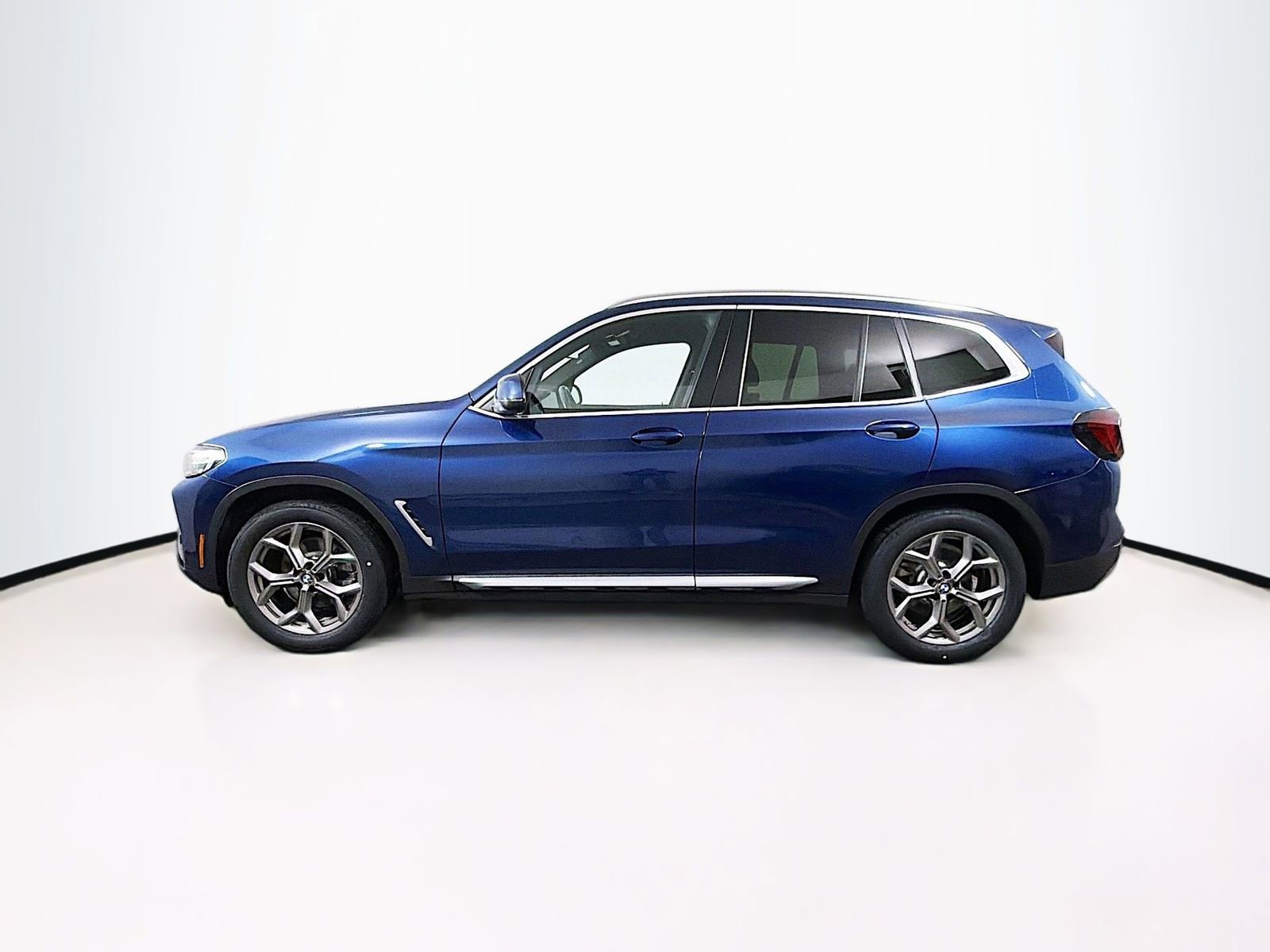Used 2022 BMW X3 xDrive30i w/ Premium Package 2 (ZPA) image 4