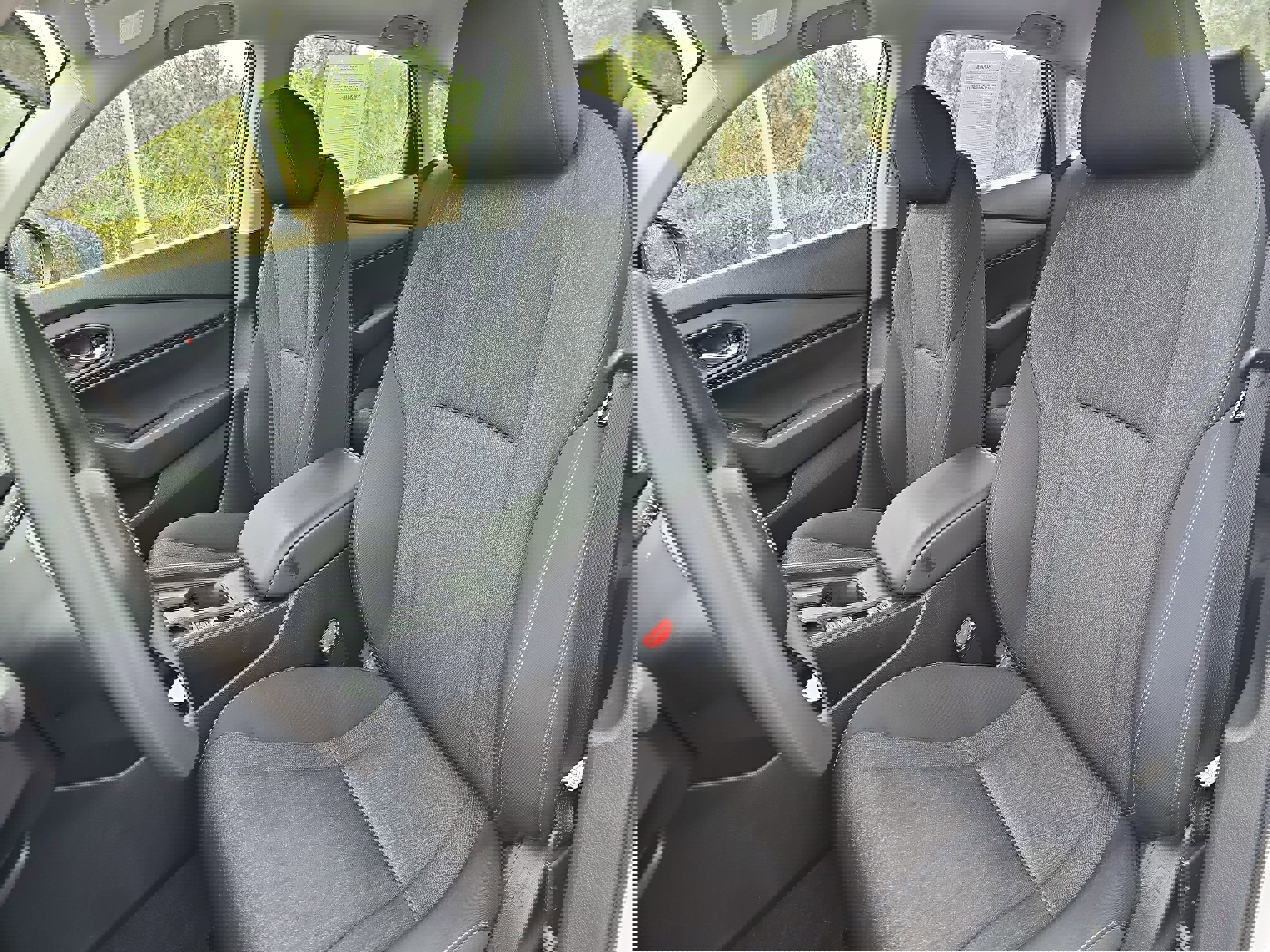 Used 2025 Honda Accord SE image 15