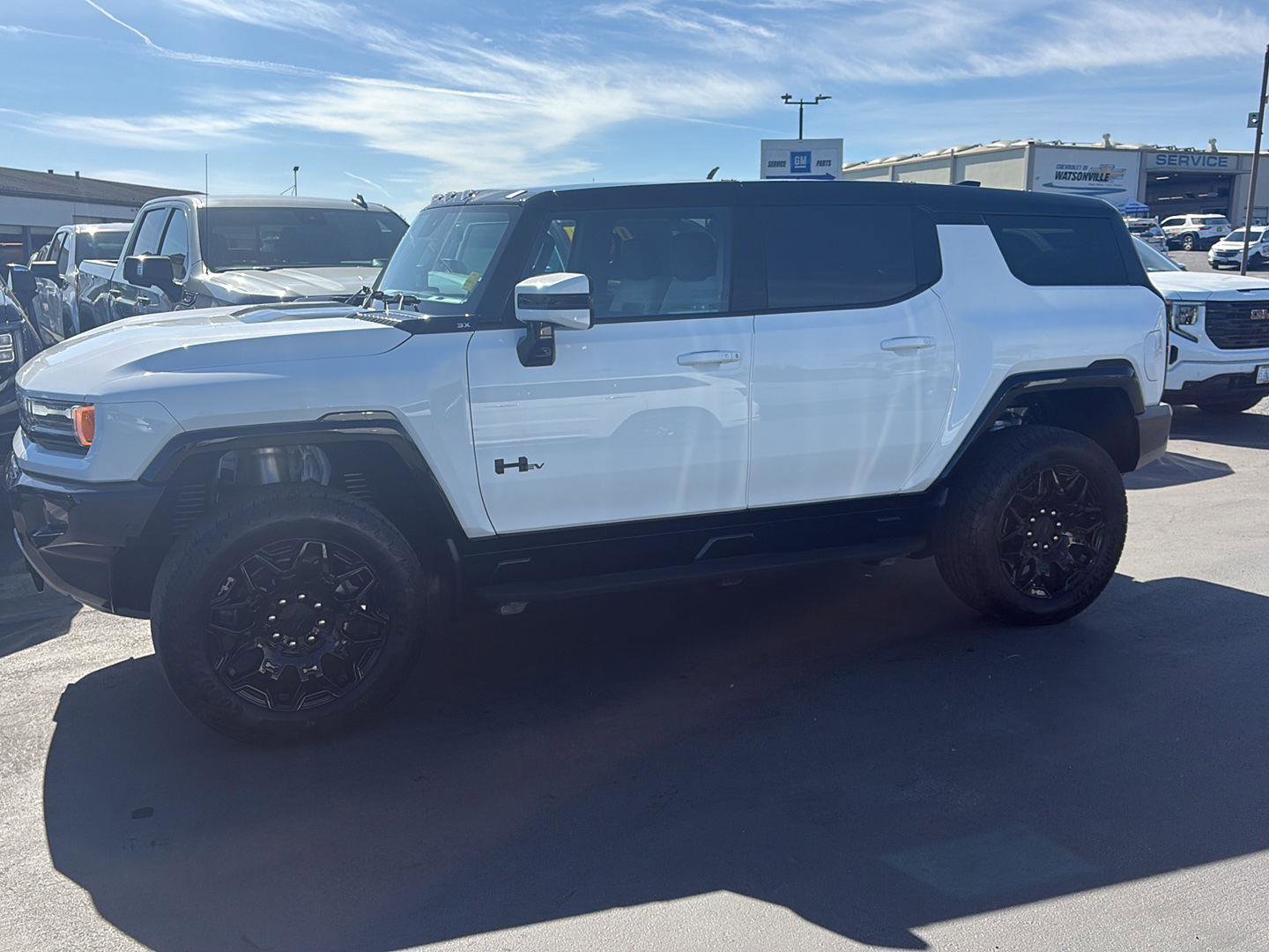 Used 2025 GMC Hummer EV 3X w/ LPO, Dark Essentials Package image 2