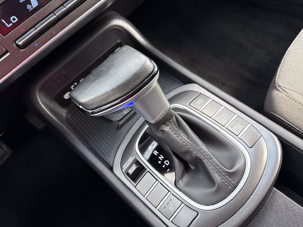Certified 2026 Hyundai Kona SEL Sport FWD image 28