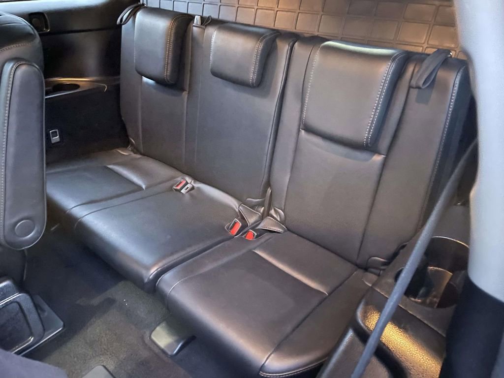 Used 2017 Toyota Highlander XLE image 24