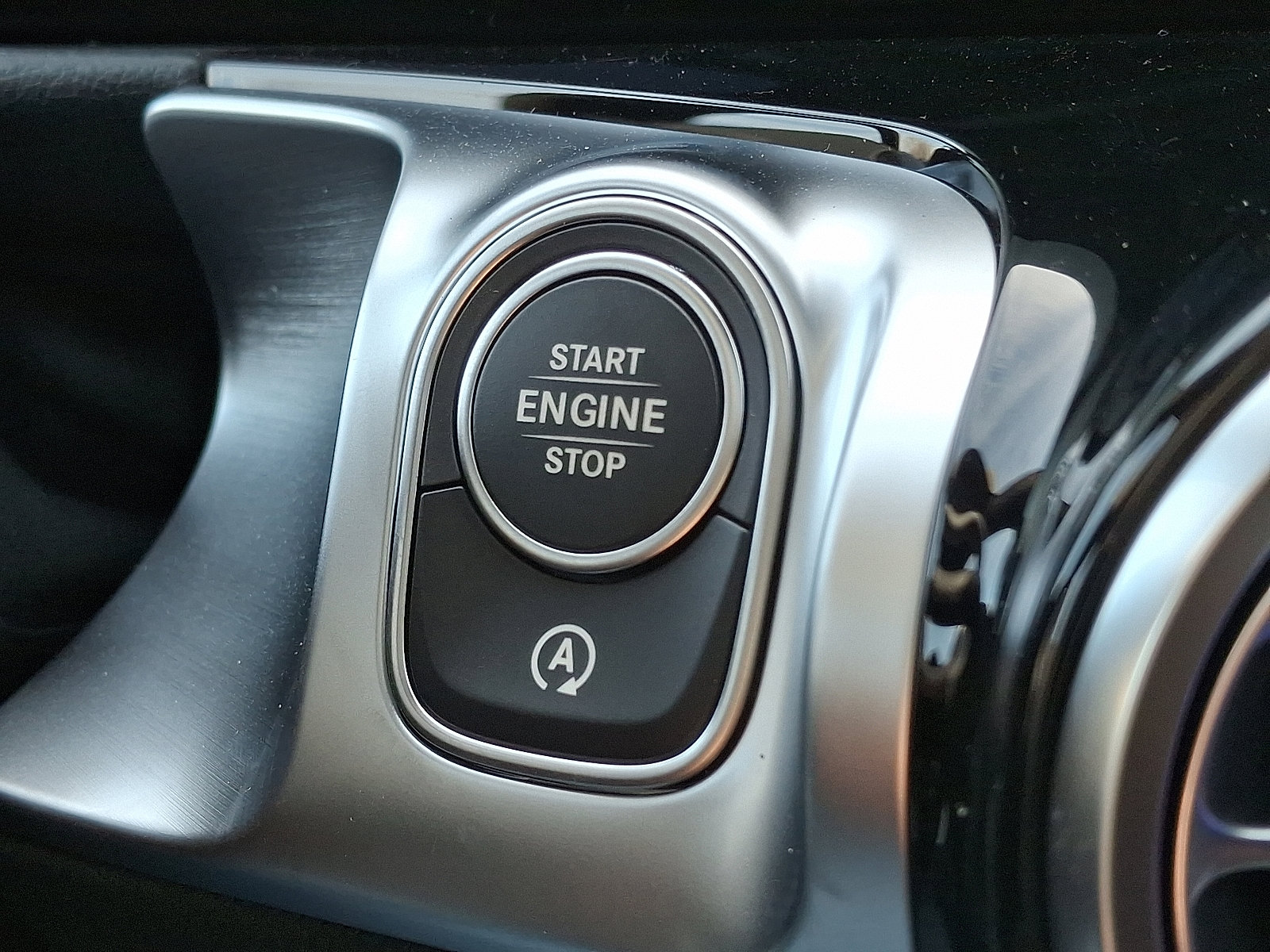 Used 2026 Mercedes-Benz GLB 250 4MATIC image 20