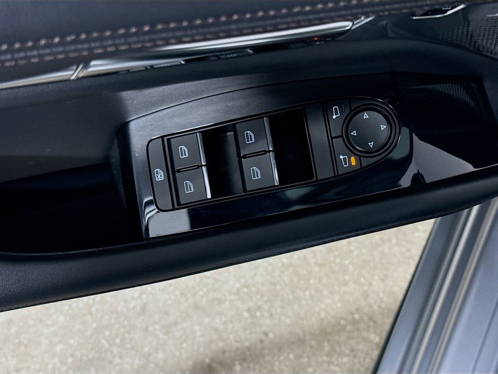 Used 2019 MAZDA MAZDA3 w/Preferred Pkg image 18