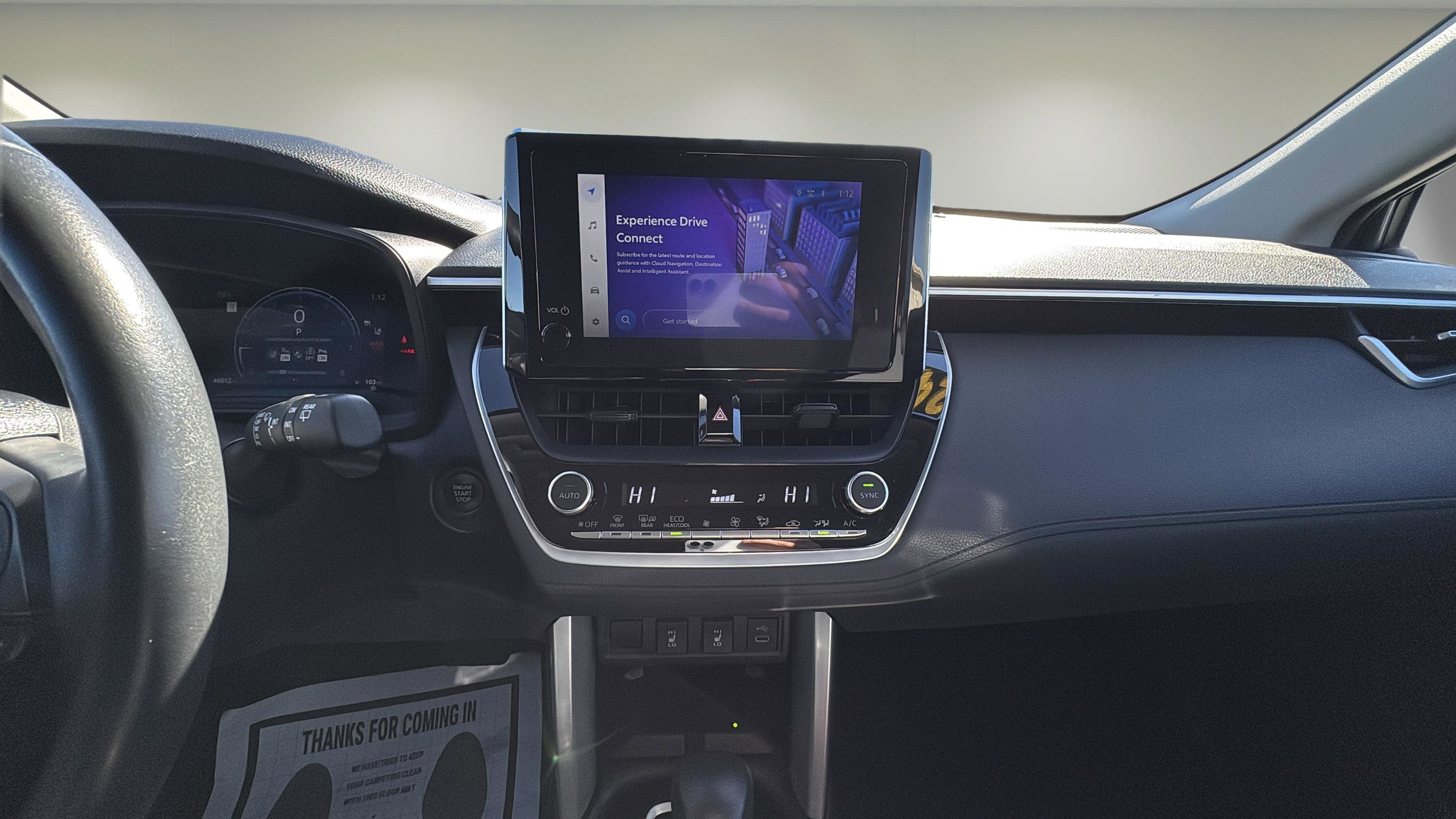 Used 2024 Toyota Corolla Cross XLE image 10