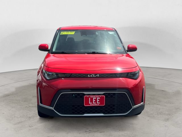 Used 2023 Kia Soul LX w/ LX Technology Package FWD image 8