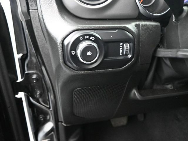 Used 2023 Jeep Wrangler Sport image 11