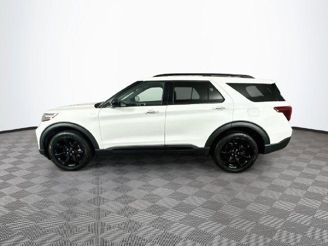 Certified 2023 Ford Explorer ST-Line w/ Class IV Trailer Tow Package AWD/4WD image 8