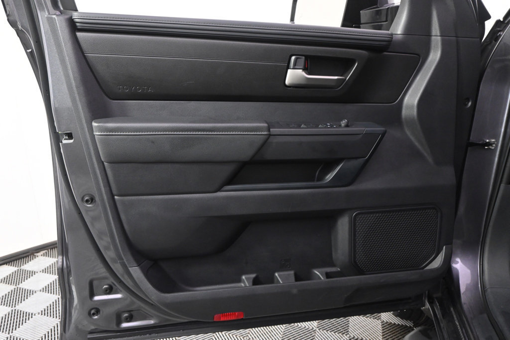 Used 2023 Toyota Tundra SR5 w/ SR5 Convenience Package AWD/4WD image 23