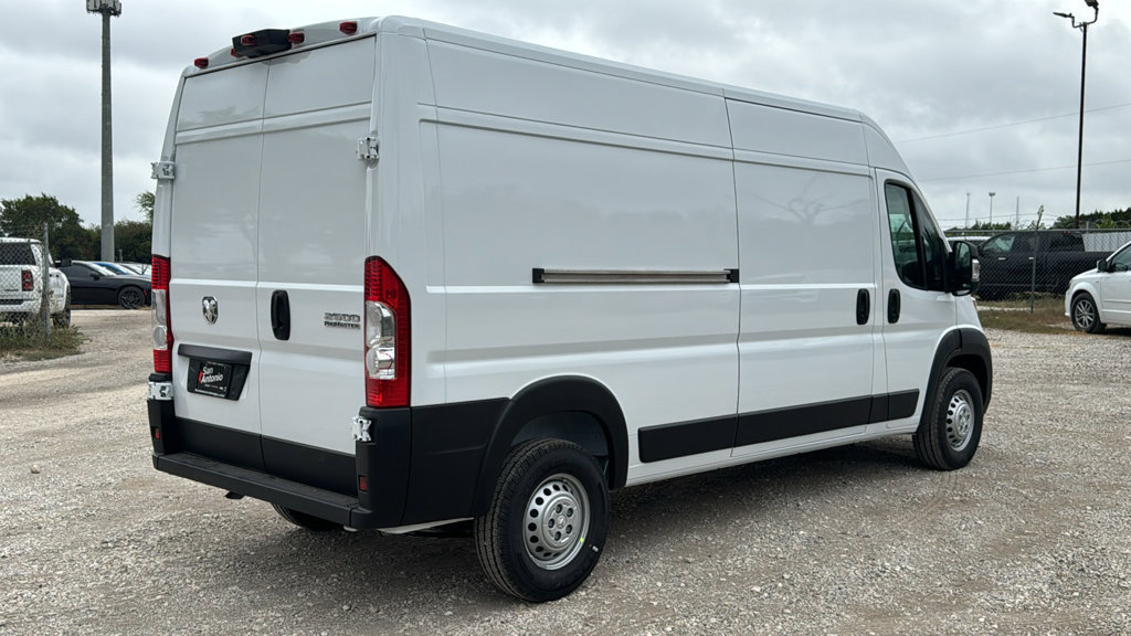 New 2027 RAM ProMaster 2500 FWD image 7