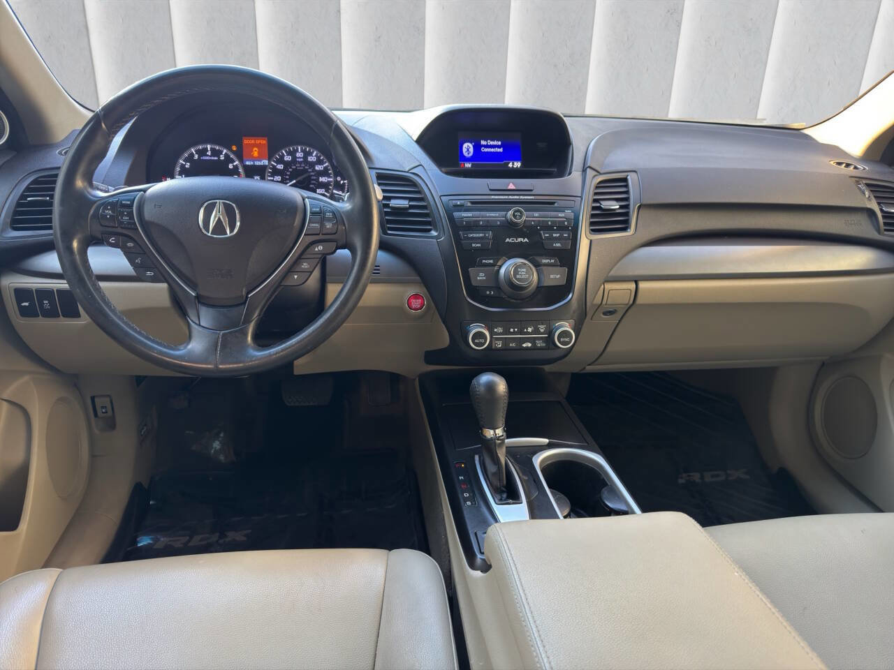 Used 2016 Acura RDX w/AcuraWatch AWD 4dr SUV Plus image 14