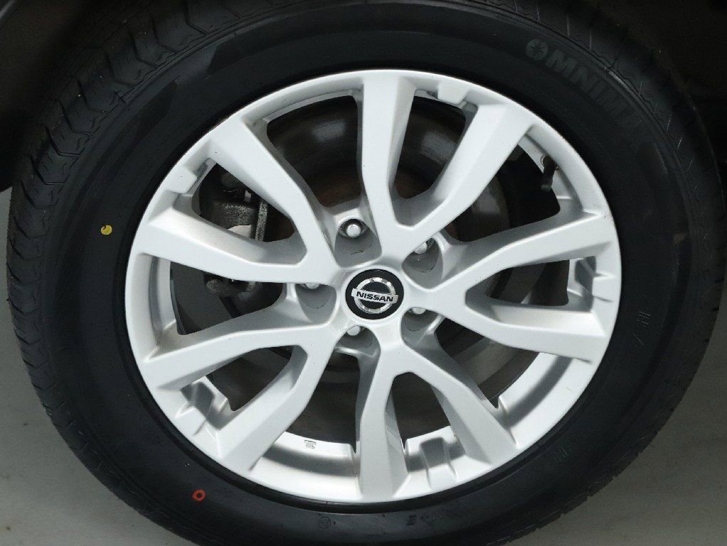 Certified 2022 Nissan Rogue Sport S image 13