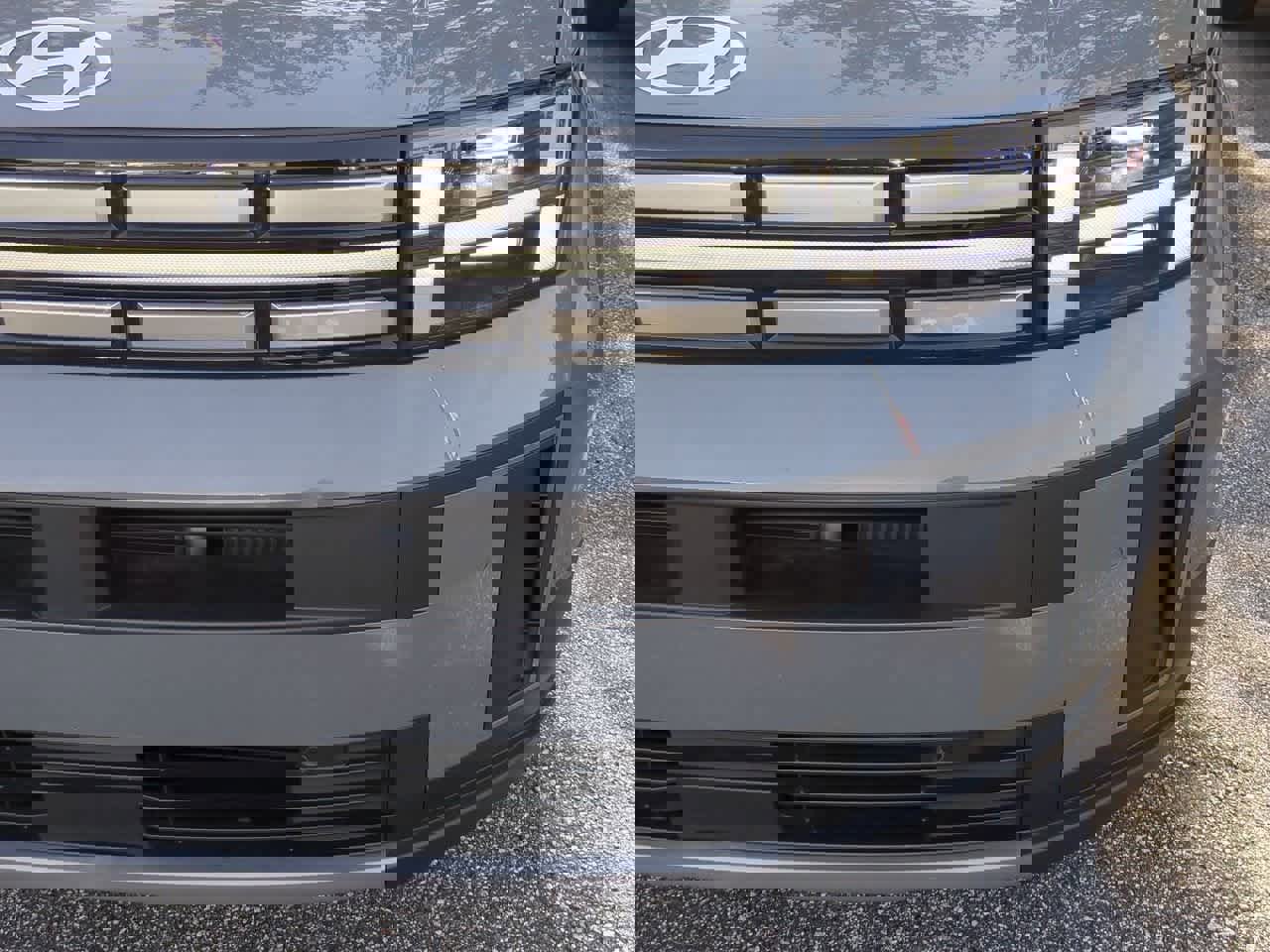 Used 2024 Hyundai Santa Fe SE image 11