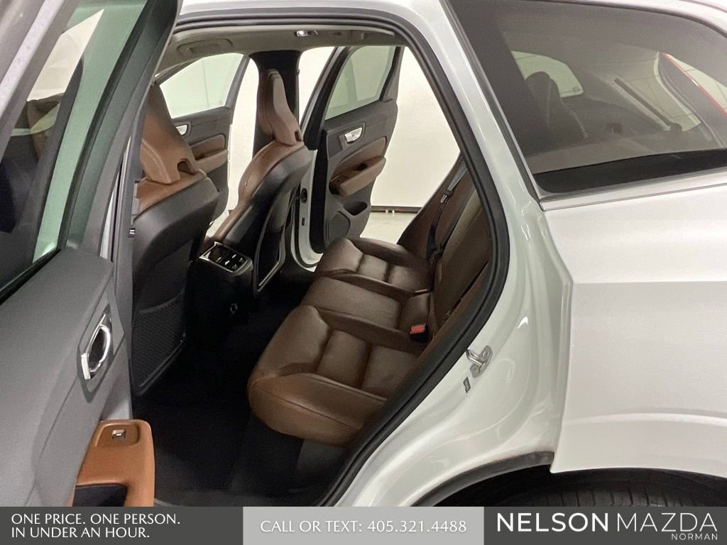 Used 2020 Volvo XC60 T6 Inscription AWD/4WD image 13