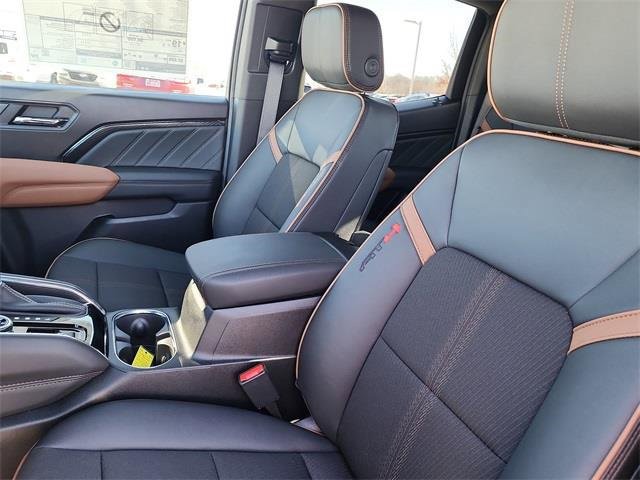 New 2026 GMC Canyon AT4 image 13
