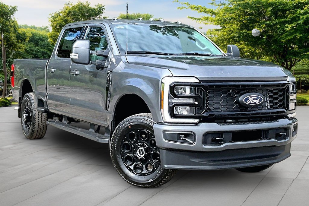 New 2027 Ford F250 XLT w/ XLT Premium Package AWD/4WD image 1