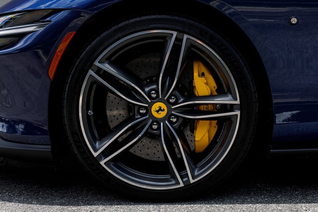 Used 2024 Ferrari Roma RWD image 38