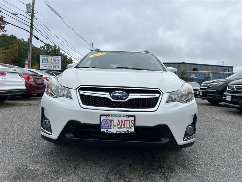 Used 2016 Subaru Crosstrek 2.0i Limited AWD/4WD image 2