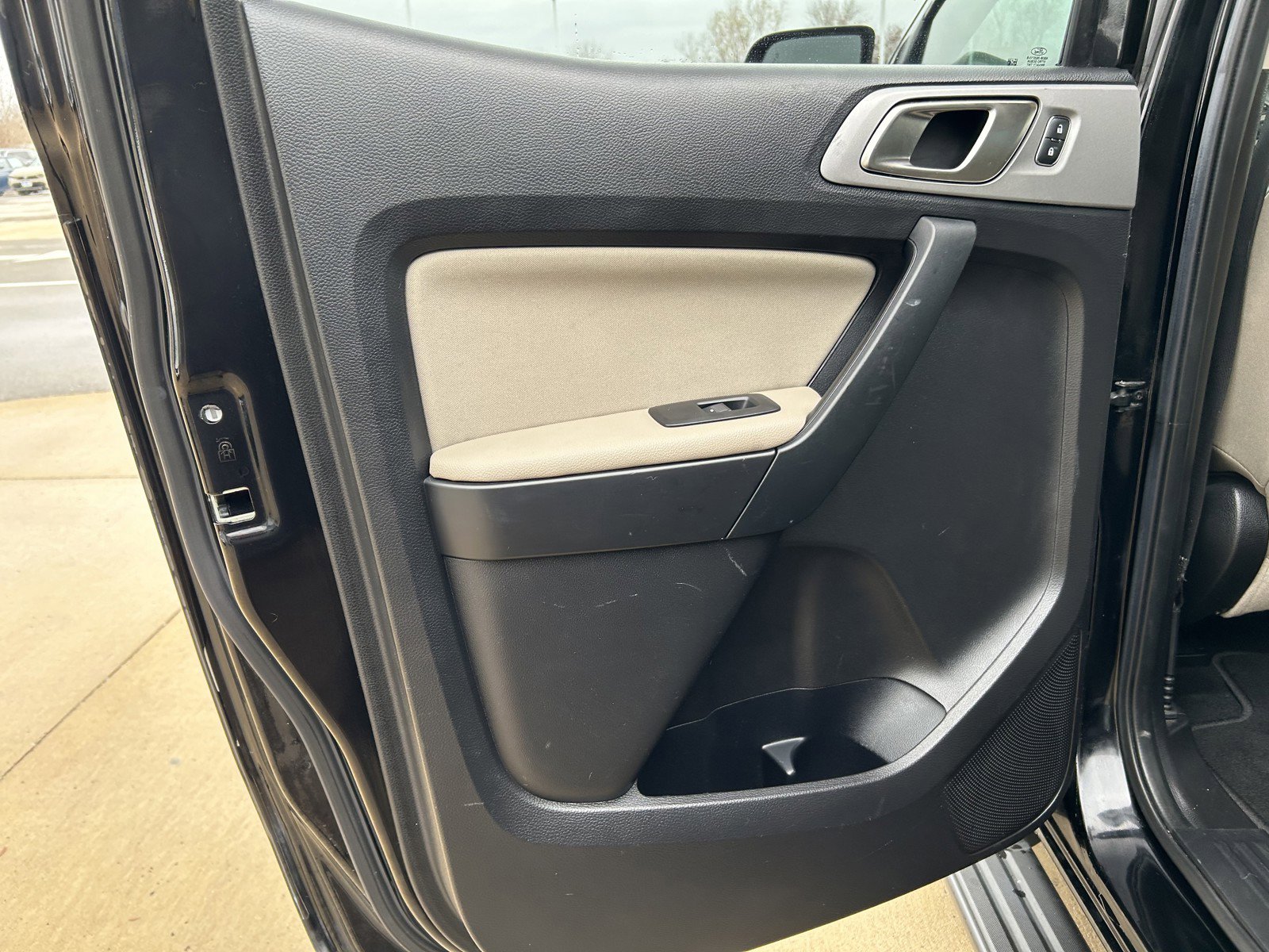 Used 2019 Ford Ranger XLT w/ FX4 Off-Road Package image 13