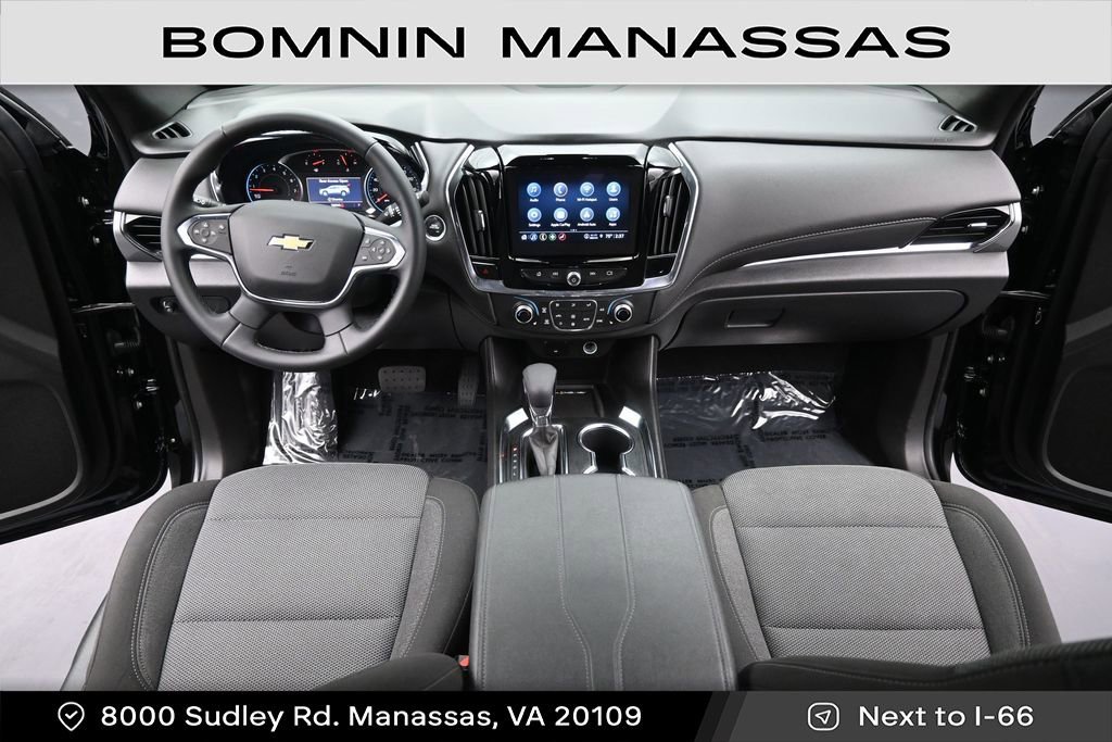Used 2023 Chevrolet Traverse LT AWD/4WD image 14