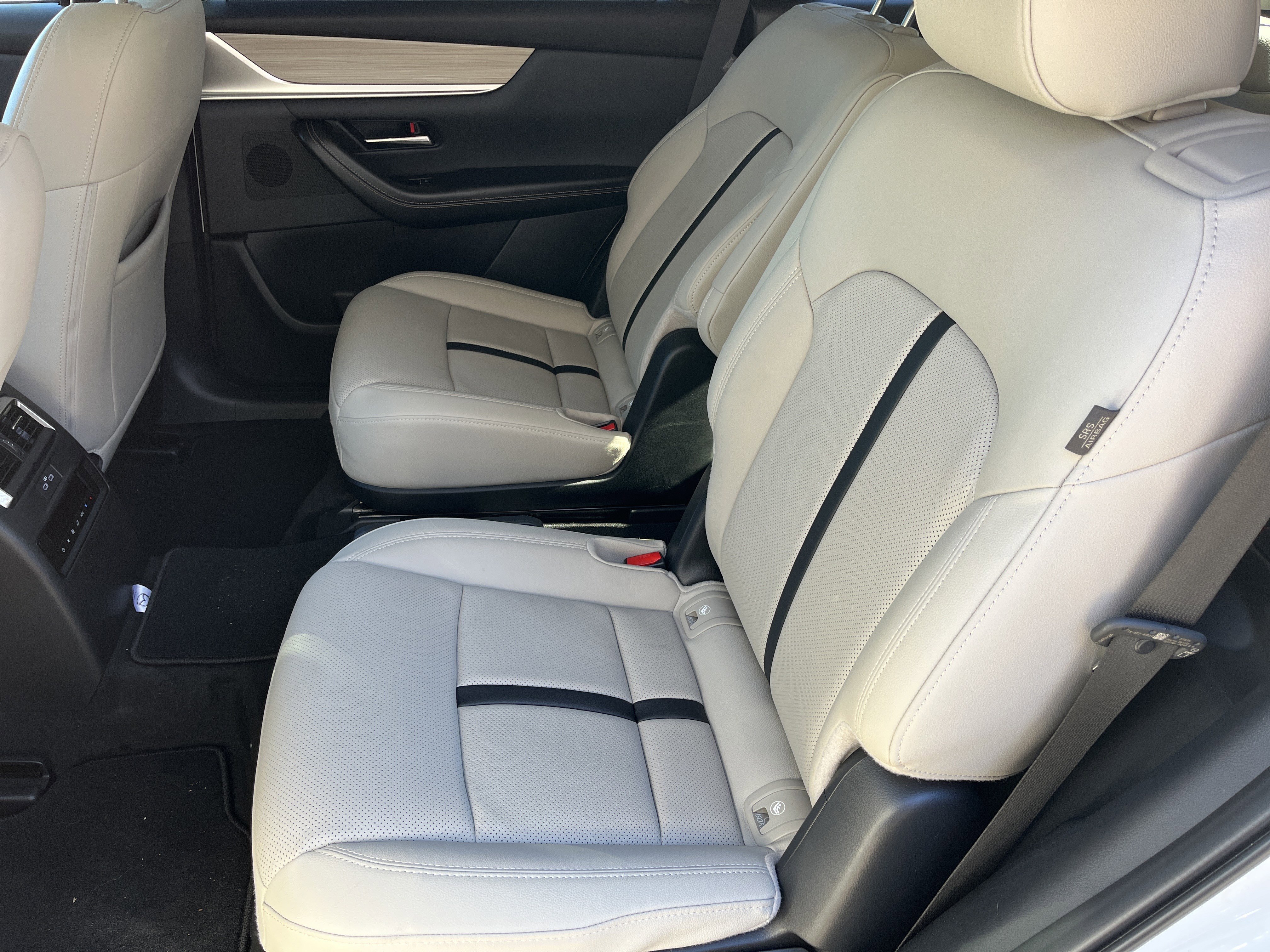 Used 2025 MAZDA CX-90 3.3 Turbo w/ Preferred Package image 22