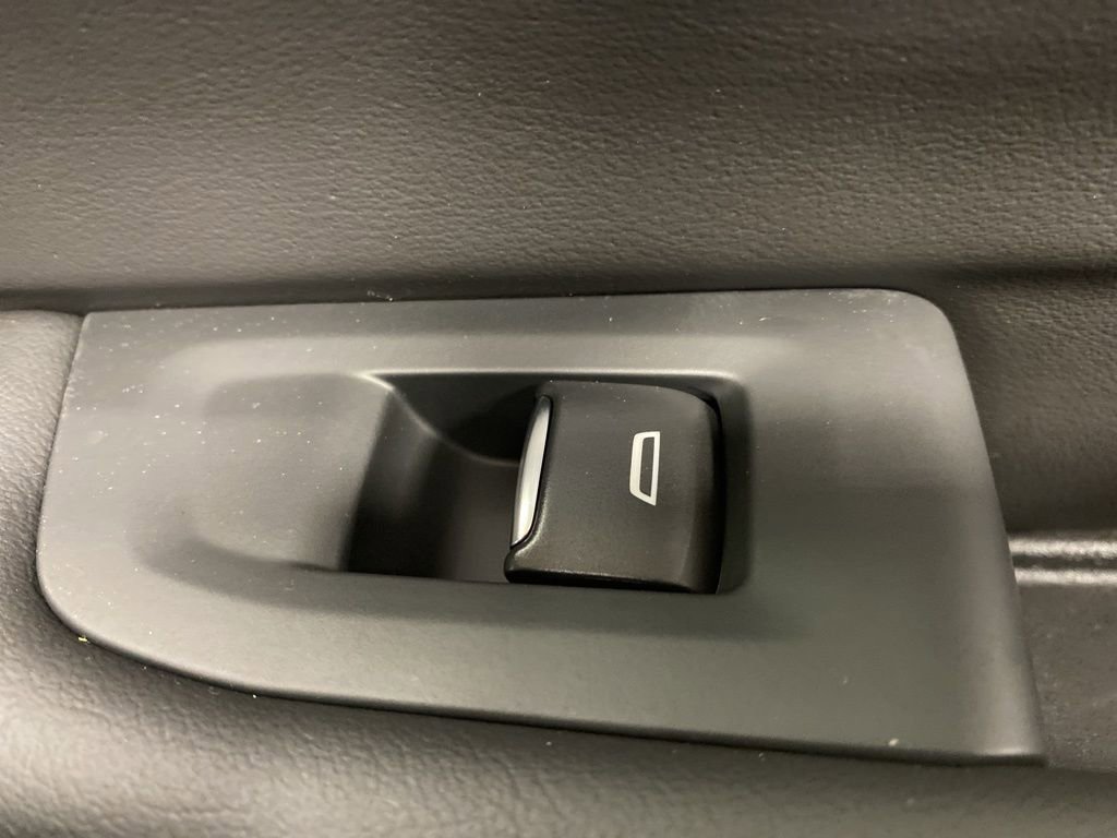 New 2026 Chevrolet Suburban Premier w/ Sun And Tow Package image 31