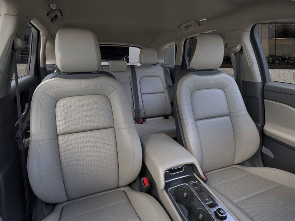 New 2026 Lincoln Corsair Premiere image 10