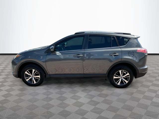 Used 2018 Toyota RAV4 XLE FWD image 8