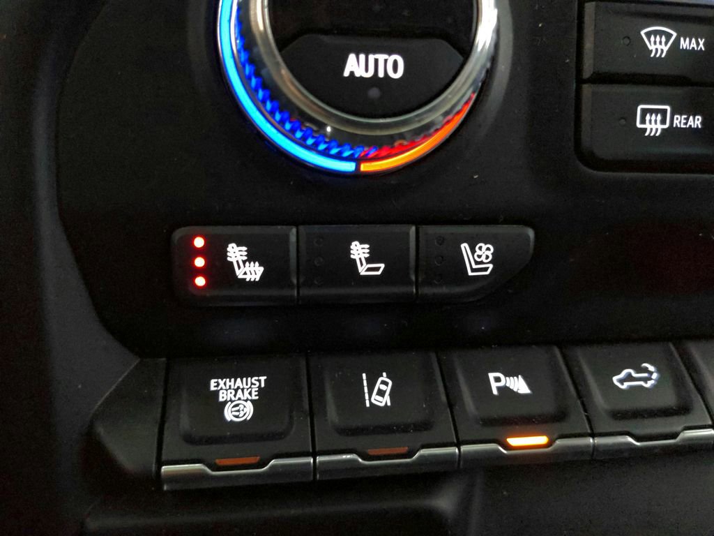 Used 2020 GMC Sierra 2500 Denali w/ Denali Ultimate Package image 23