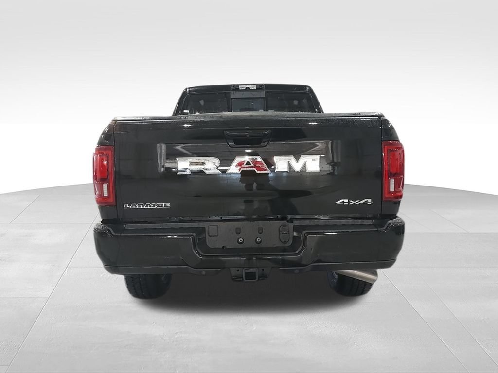 New 2026 RAM 2500 Laramie AWD/4WD image 7