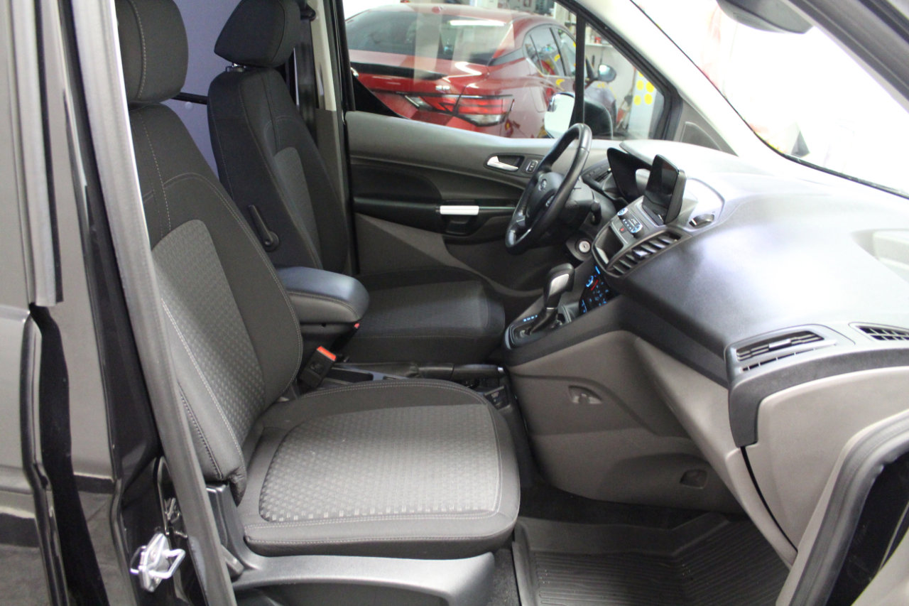 Used 2023 Ford Transit Connect XLT w/ Trailer Tow Package image 22