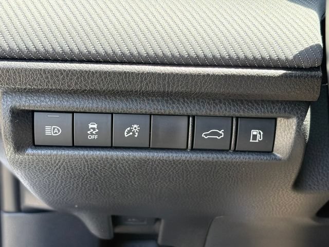 Used 2025 Toyota Camry SE FWD image 23