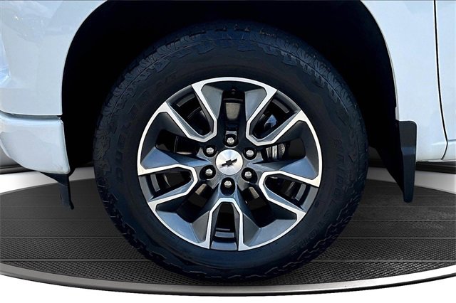 Used 2023 Chevrolet Silverado 1500 RST image 35