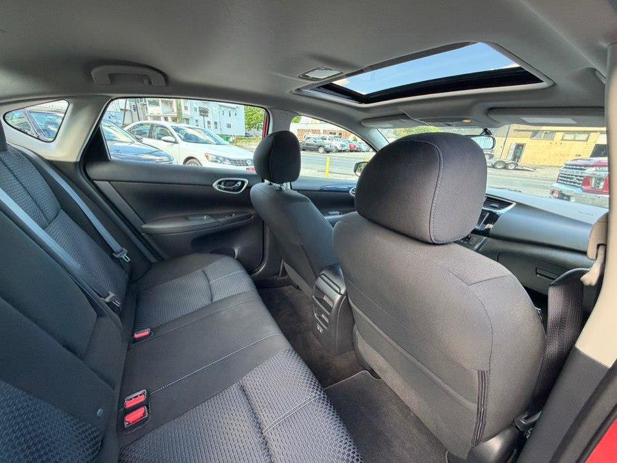 Used 2019 Nissan Sentra SR Turbo FWD image 42