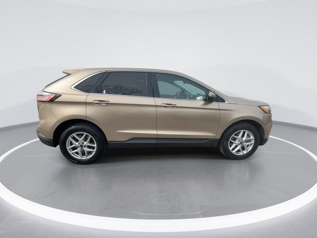 Used 2021 Ford Edge SEL w/ Convenience Package image 9