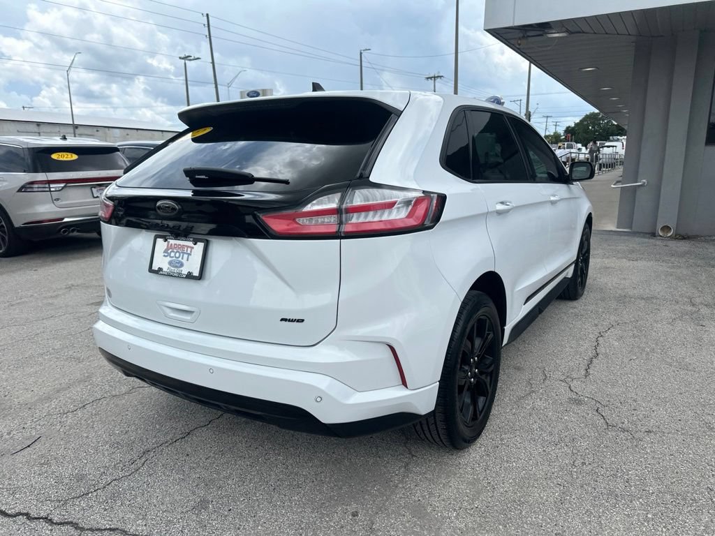Used 2022 Ford Edge SE w/ Black Appearance Package AWD/4WD image 8
