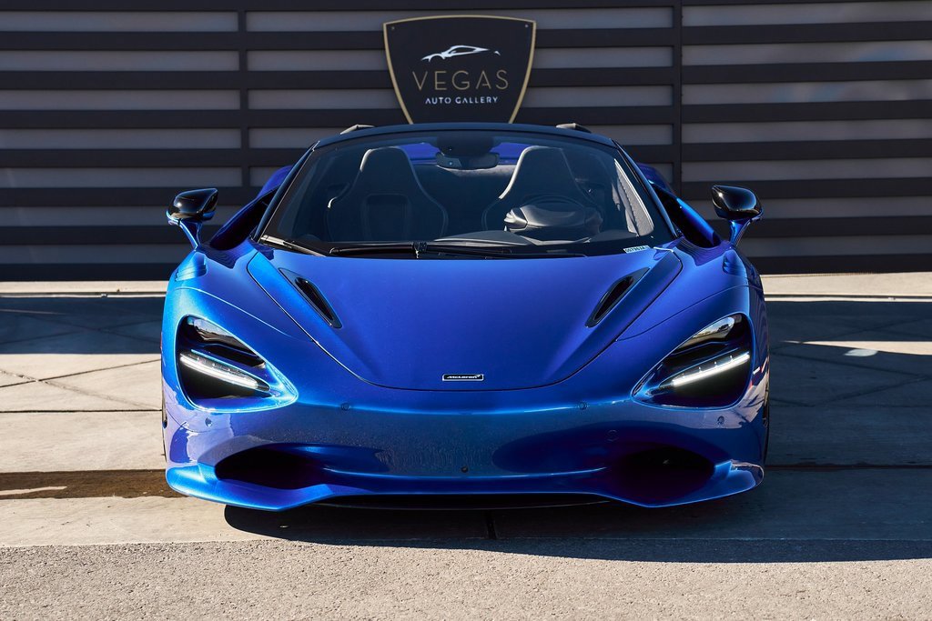 Used 2024 McLaren 750S Spider image 18