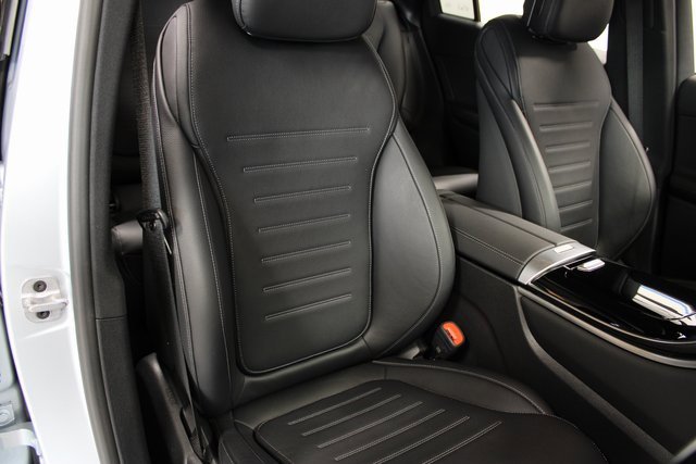 Used 2024 Mercedes-Benz GLC 300 image 14