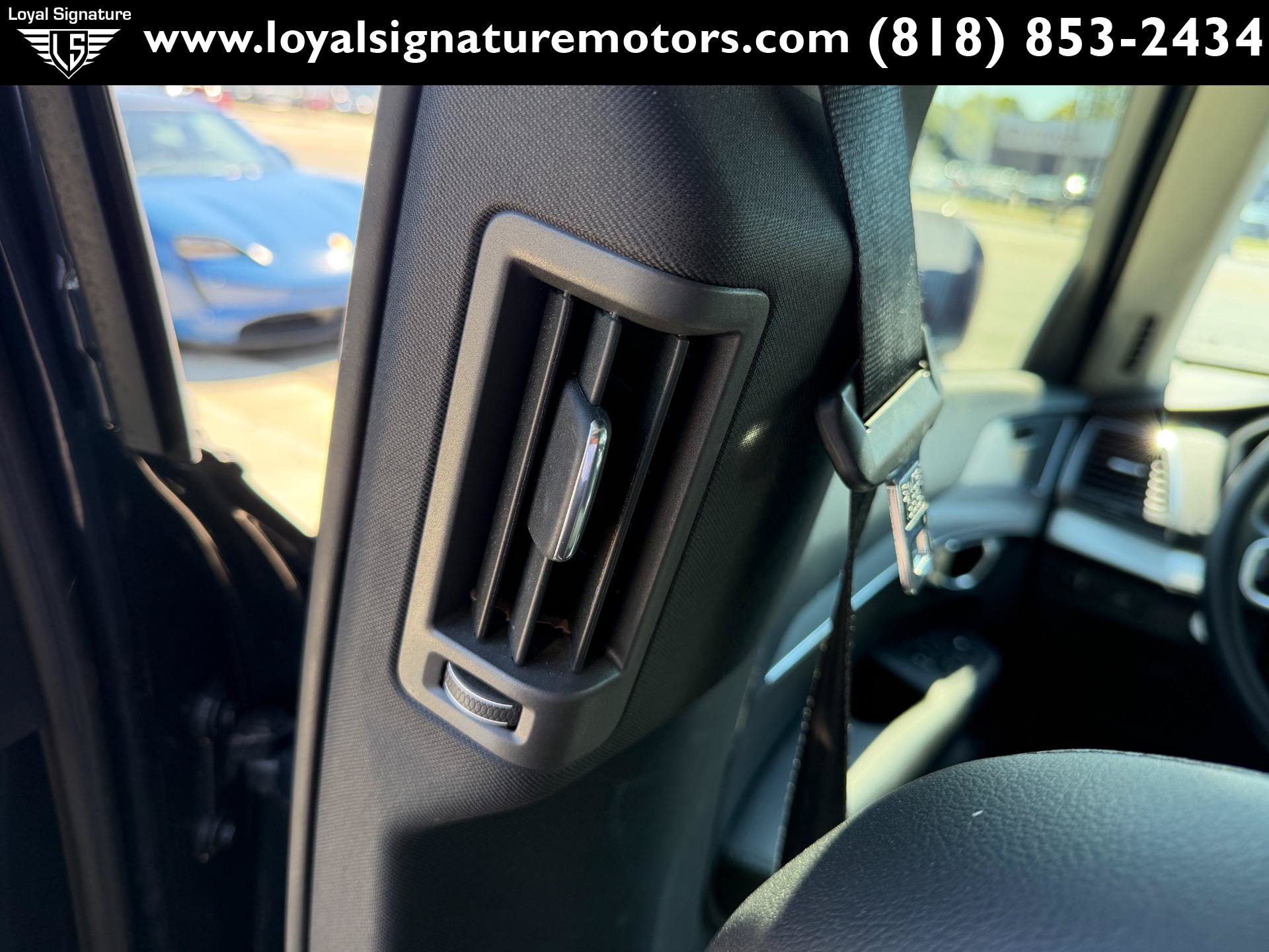 Used 2018 Volvo XC90 T5 Momentum AWD/4WD image 21