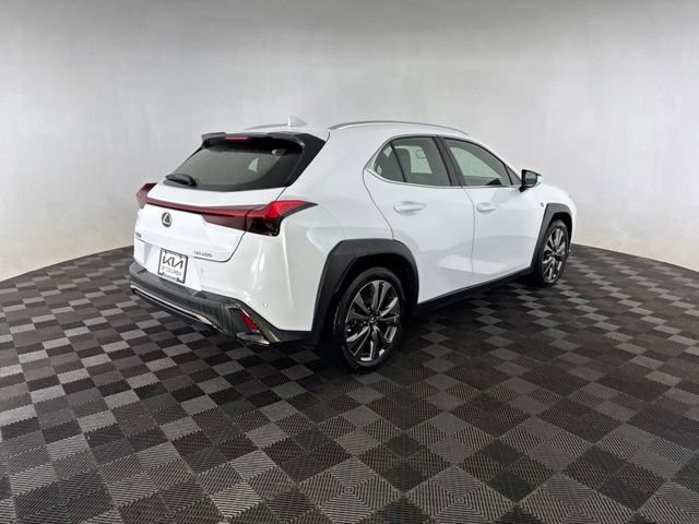Used 2019 Lexus UX 200 F Sport w/ F Sport Premium Package FWD image 7