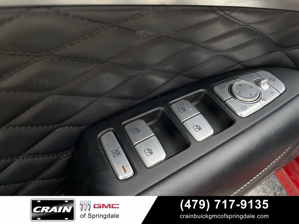 Used 2019 Genesis G70 3.3T Advanced w/ Prestige Package RWD image 11