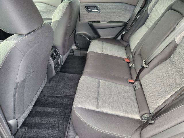 Certified 2023 Nissan Rogue SV image 24